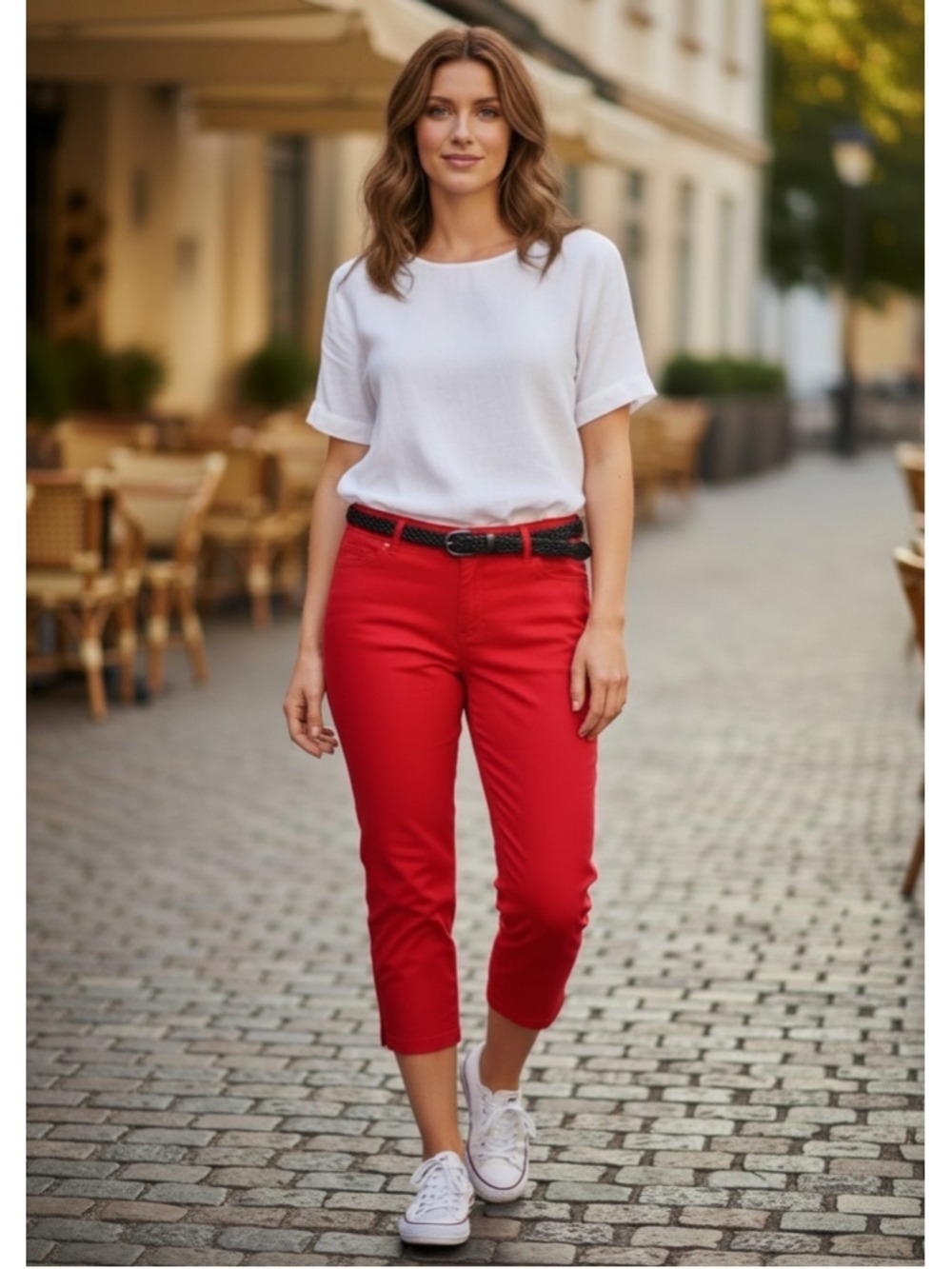 Emma James Red Capris with Black Belt Size 10 NWT